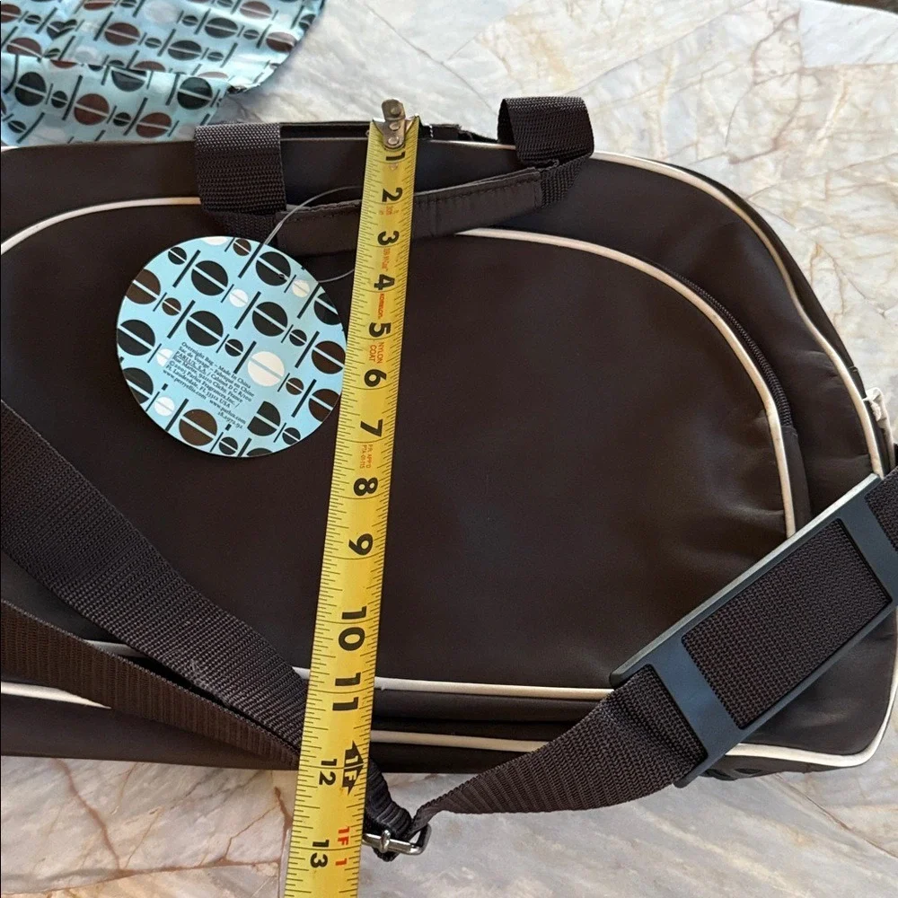 Perrry Elllis stylish brown